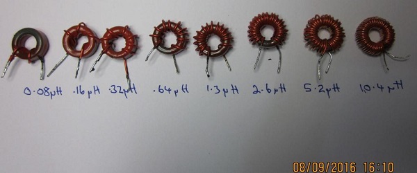 http://www.carnut.info/K3NG_ATU/Pictures/Inductors_QRP_ATU.JPG