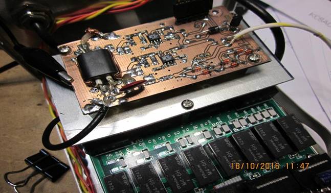 http://www.carnut.info/K3NG_ATU/Pictures/4-QRP_ATU_VK3PE-swr-head.JPG
