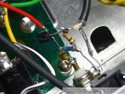 Dead bug style FET buffer